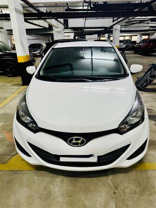 HYUNDAI HB20S 1.6 COMFORT PLUS 16V FLEX 4P MANUAL HYUNDAI HB20S 1.6 COMFORT PLUS 16V FLEX 4P MANUAL